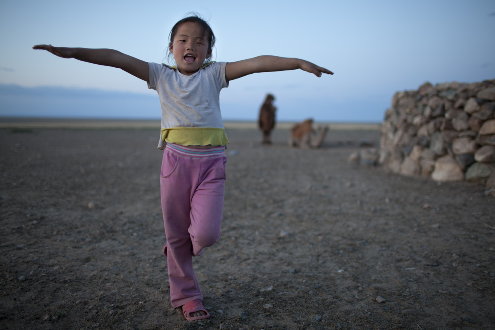 Nomads Nomadic Children Mongolia - copyright 2013 Sven Zellner/Agentur Focus